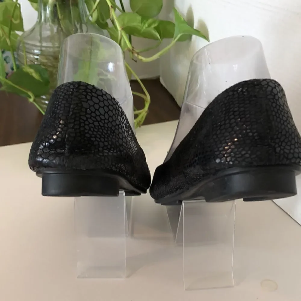 Calvin Klein Black Mackenzie Comfort Flats With Beaded Floral Ornament Size 9